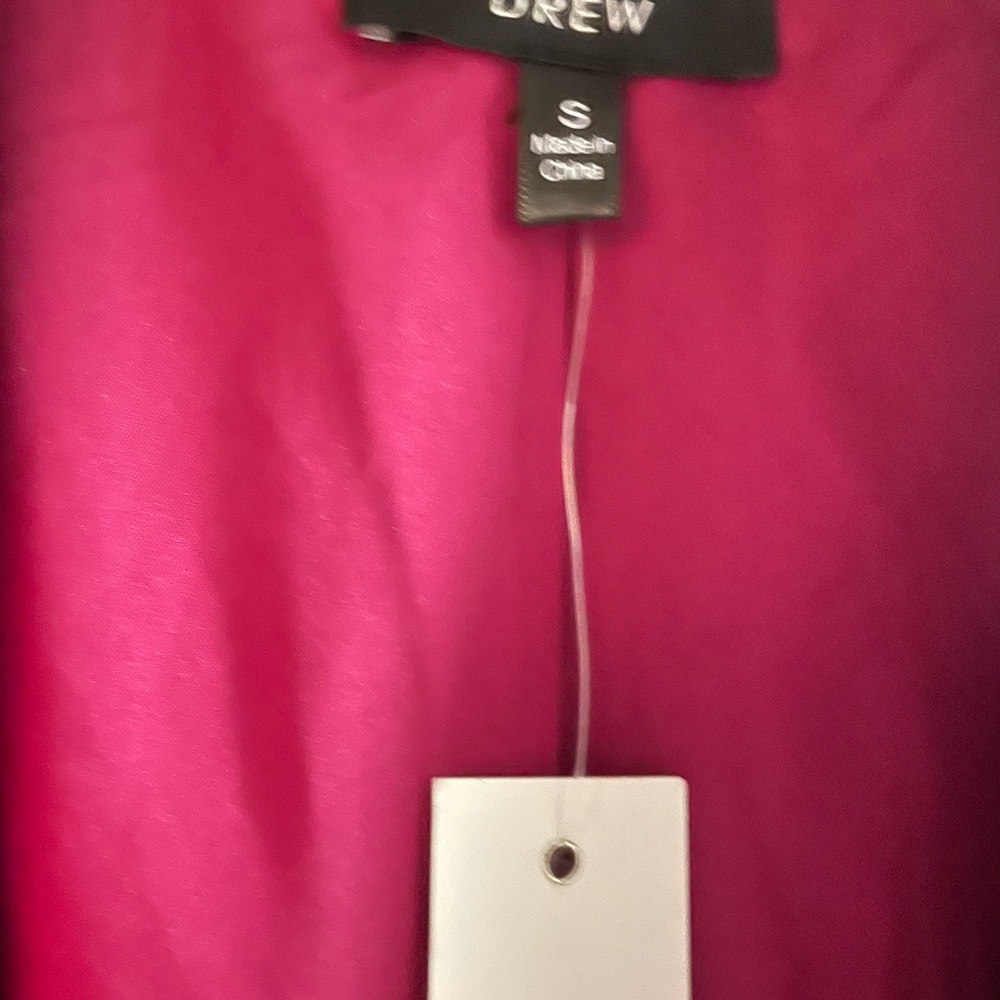 Drew pink satin blazer in a beautiful pink hue - Picture 4 of 6